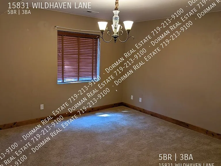 15831 Wildhaven Ln — Photo 4