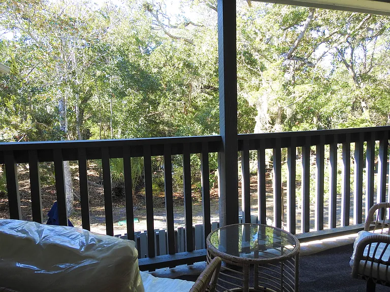 Quiet completely private second floor deck off primary bedroom. Unobstructed views of the surrounding woods