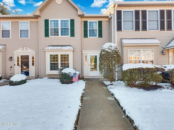 14 Ambrose Lane, Holmdel, NJ 07733