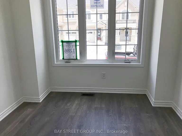 9 Ness Dr — Photo 6