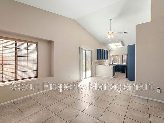 2nd image of 37807 Spyglass Cir