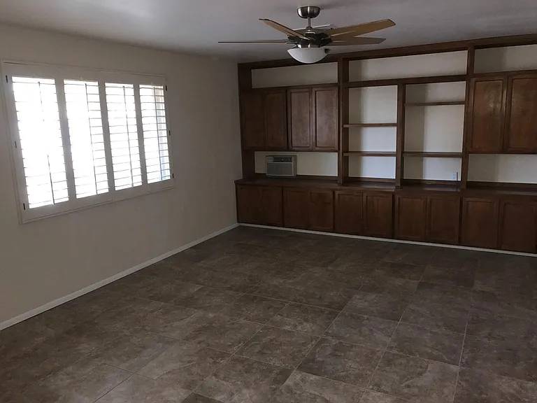 408 E Aepli Dr — Photo 5