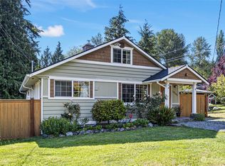 19245 75th Ave NE, Kenmore, WA 98028
