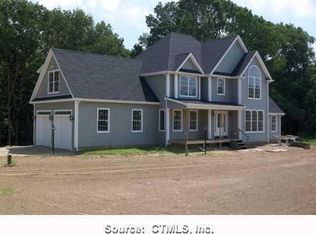 32 Tumblebrook Dr, Bolton, CT 06043