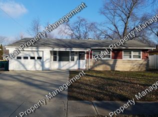 614 W 67th Ln, Merrillville, IN 46410