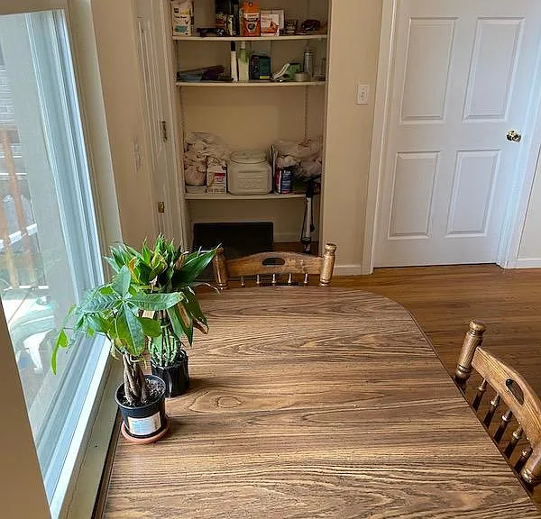 1429 W Fletcher St #1 — Photo 12