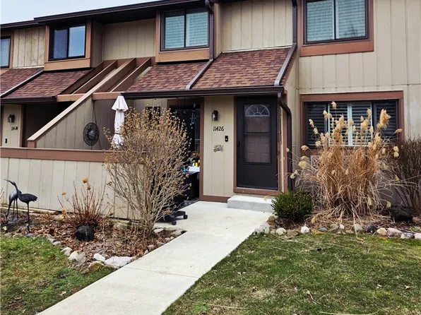 11426 Harbour Light Dr, North Royalton, OH 44133