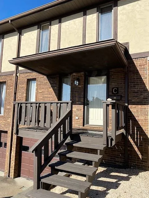 2 Byrd Ave APT A photo 1