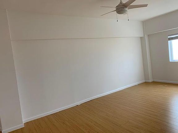5th image of 1101 Ocean Front Walk APT 201