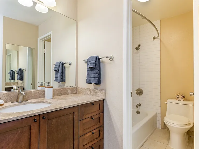 3550 Lebon Dr #6407 — Photo 24