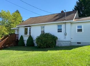 2 Arcadia Ave, Latham, NY 12110