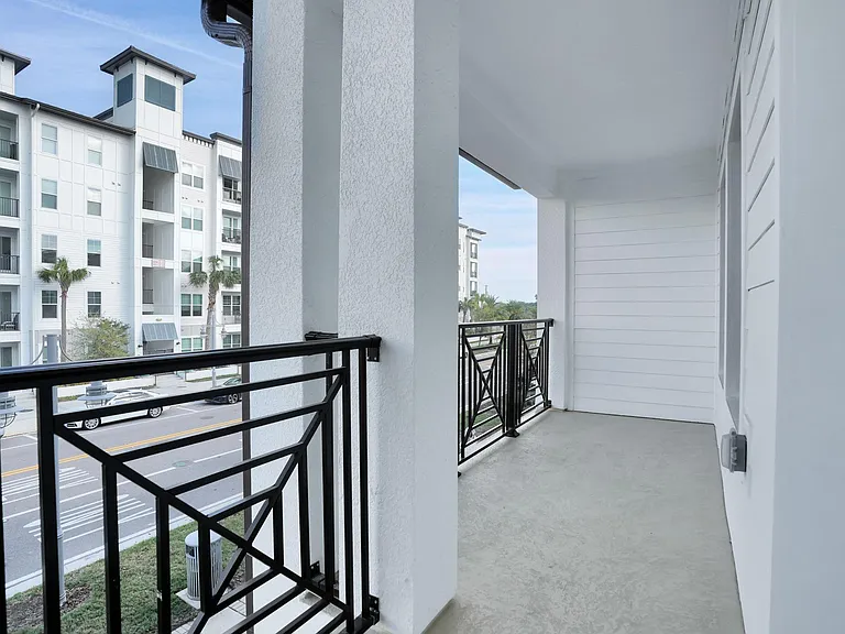 5351 Bridge St — Photo 20