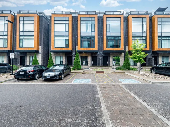 200 Malta Ave #86, Brampton, ON L6Y 6H8
