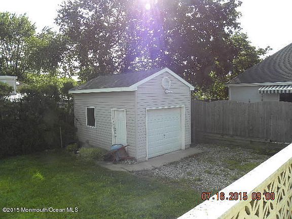 3rd image of 862 Koches Ave #7