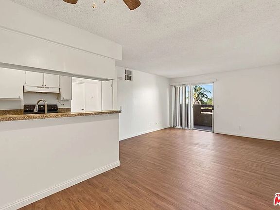 2nd image of 13266 Foothill Blvd