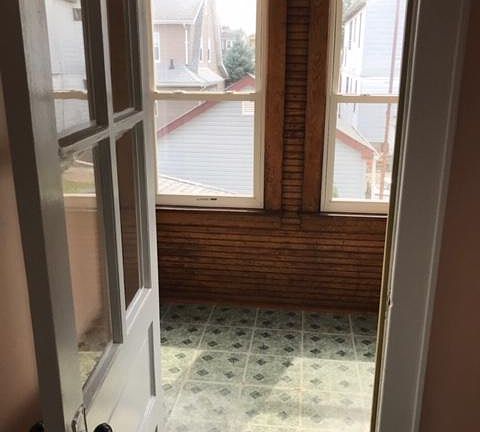 2nd image of 47 Ilford Ave #2