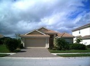 2224 Weaver Bird Ln, Venice, FL 34292