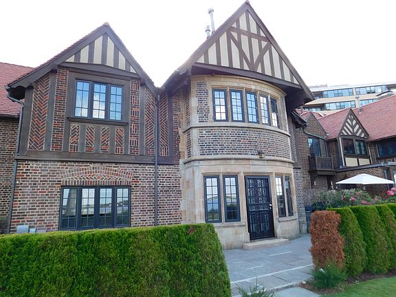 2nd image of 16809 Powells Cove Blvd
