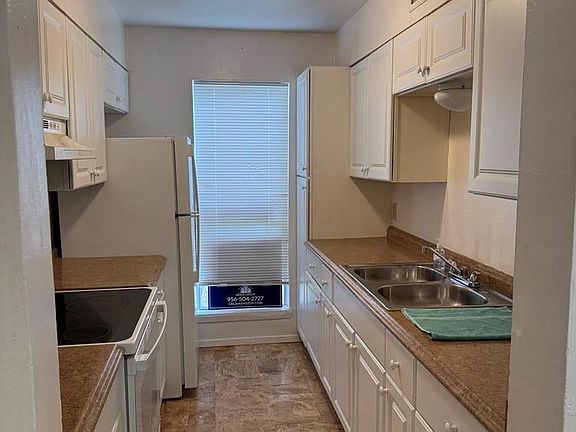3rd image of 2304 Shidler Dr APT 60