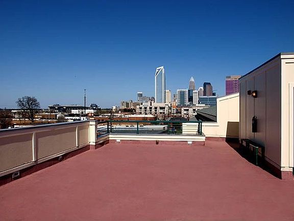 The roof of 115 Park Aveneue