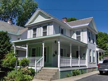 1st image of 9 Grant Ave