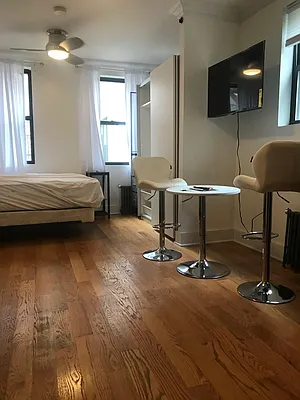 Rented by GPS Realty NYC | media 19