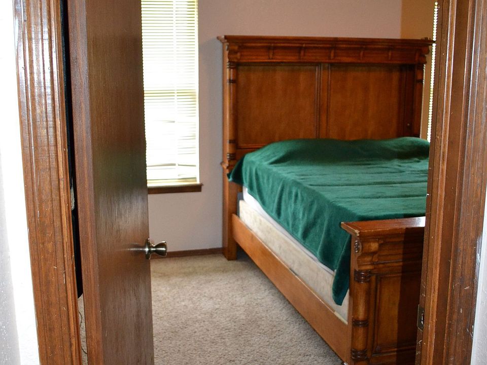 master bedroom front view