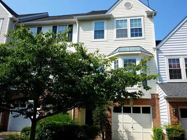 12910 Titania Way #78, Woodbridge, VA 22192