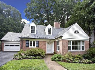 5116 Macomb St NW, Washington, DC