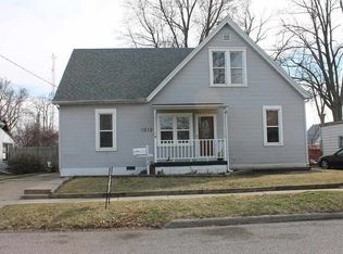 1212 E Rouse Ave, Peoria Heights, IL 61616