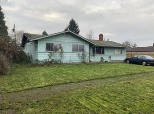 434 S 40th St, Springfield, OR 97478