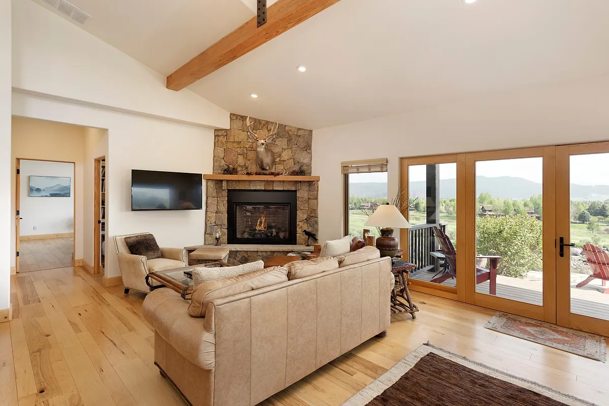 Building Photo - 4072 Crystal Bridge Dr