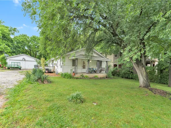 27 E Martin Luther King Jr Blvd, Fayetteville, AR 72701
