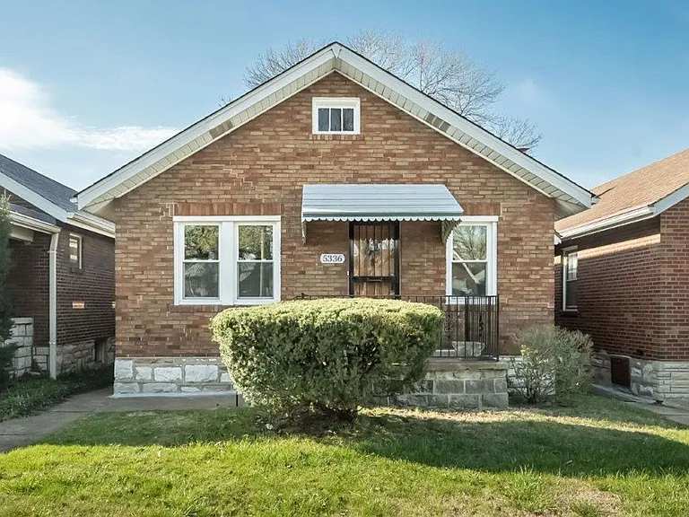 5336 Chippewa St — Photo 1