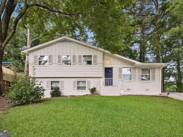 5623 Deerfield Ct, Atlanta, GA 30349