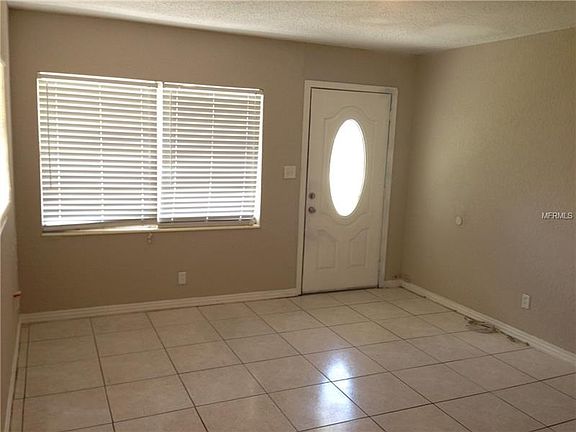 3rd image of 10917 N Florence Ave
