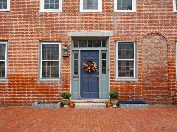 43-45 Middle St Unit 3, Newburyport, MA 01950