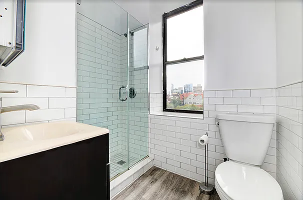 Rented by REAL New York | media 23