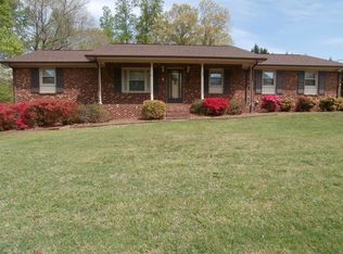 362 N Mohawk Dr, High Point, NC 27262