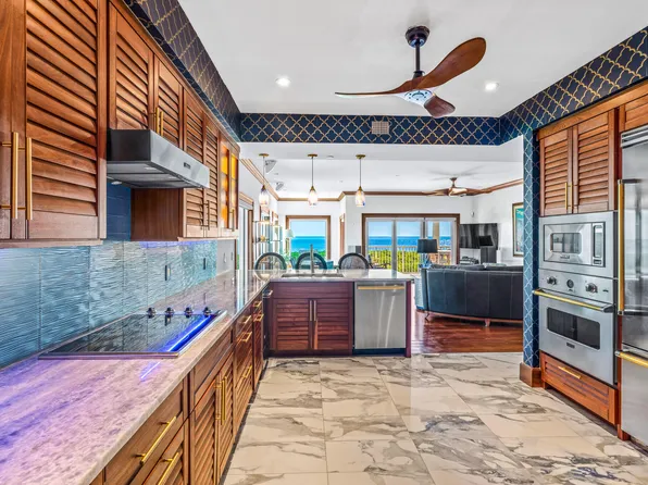 5960 Peninsular Ave Unit 105, Stock Island, FL 33040