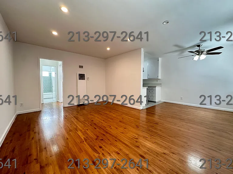 5343 Virginia Ave #11 — Photo 2