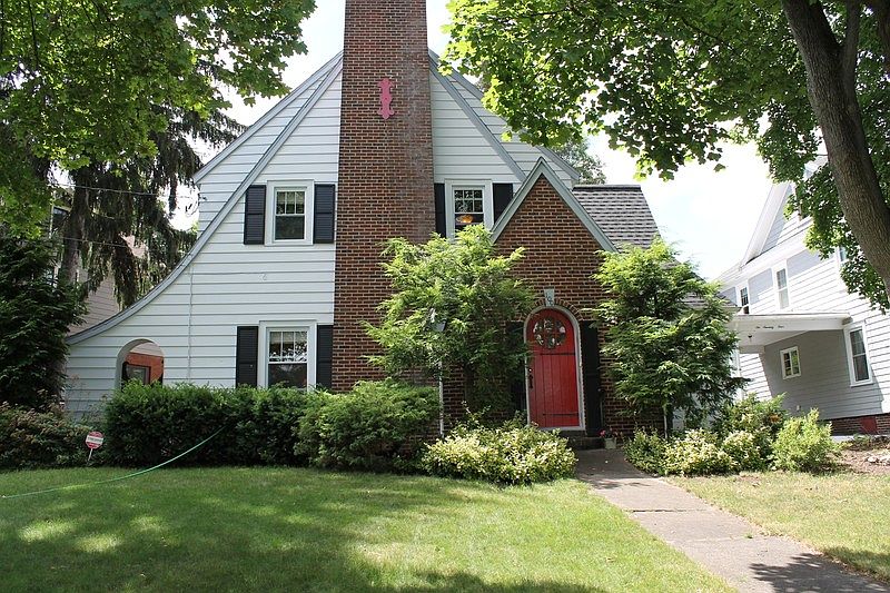 200 Strathmore Dr, Syracuse, NY 13207 Zillow