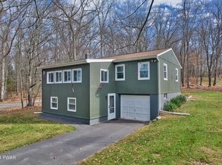 105 War Path, Shohola, PA 18458