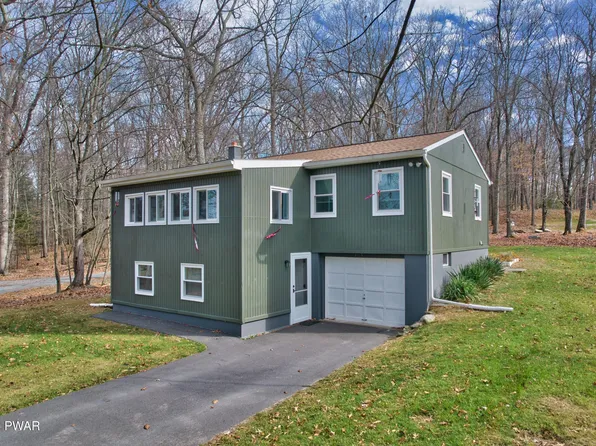 105 War Path, Shohola, PA 18458