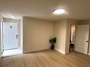 395 Umbarger Rd #6, San Jose, CA 95111