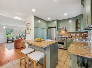 1411 Casa Buena Drive #13, Corte Madera, CA 94925