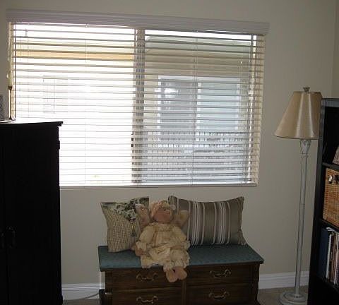 5th image of 4368 42nd St APT 4
