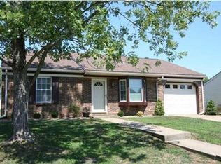 408 Gun Powder Ln, Evansville, IN 47711
