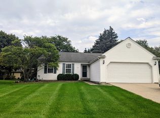 171 Dalton Dr, Rochester Hills, MI 48307