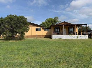 206 Thurman Loop, Llano, TX 78643